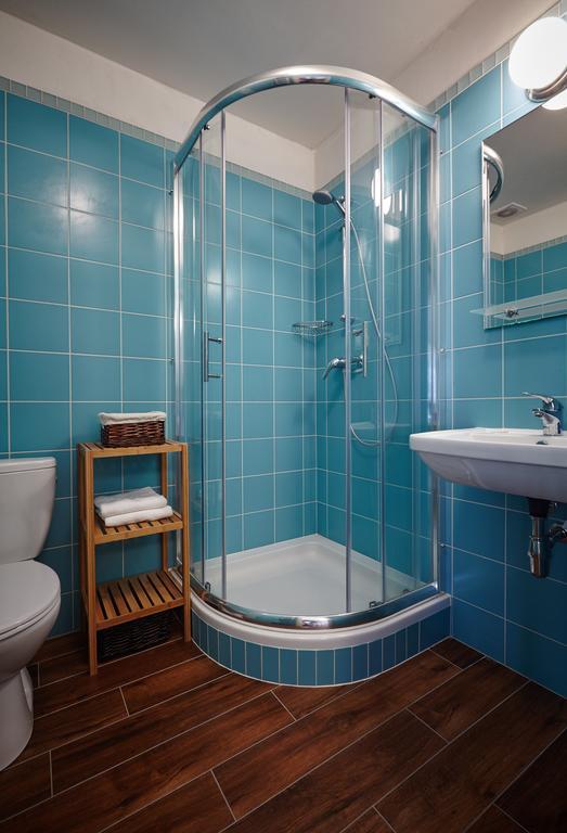 Queen Bee Apartments Prága Szoba fotó